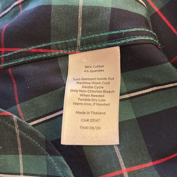 Talbots Plaid Button-Up Shirt size12 P - Picture 8 of 9